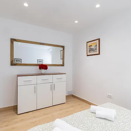 Ivan Apartment